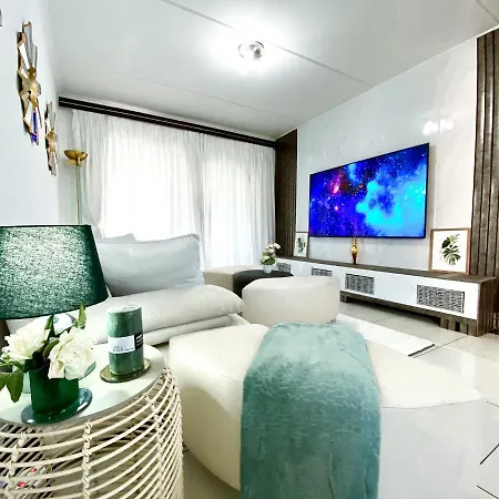 Siena Sun Luxury Suites 5 Midrand Buitenkant foto