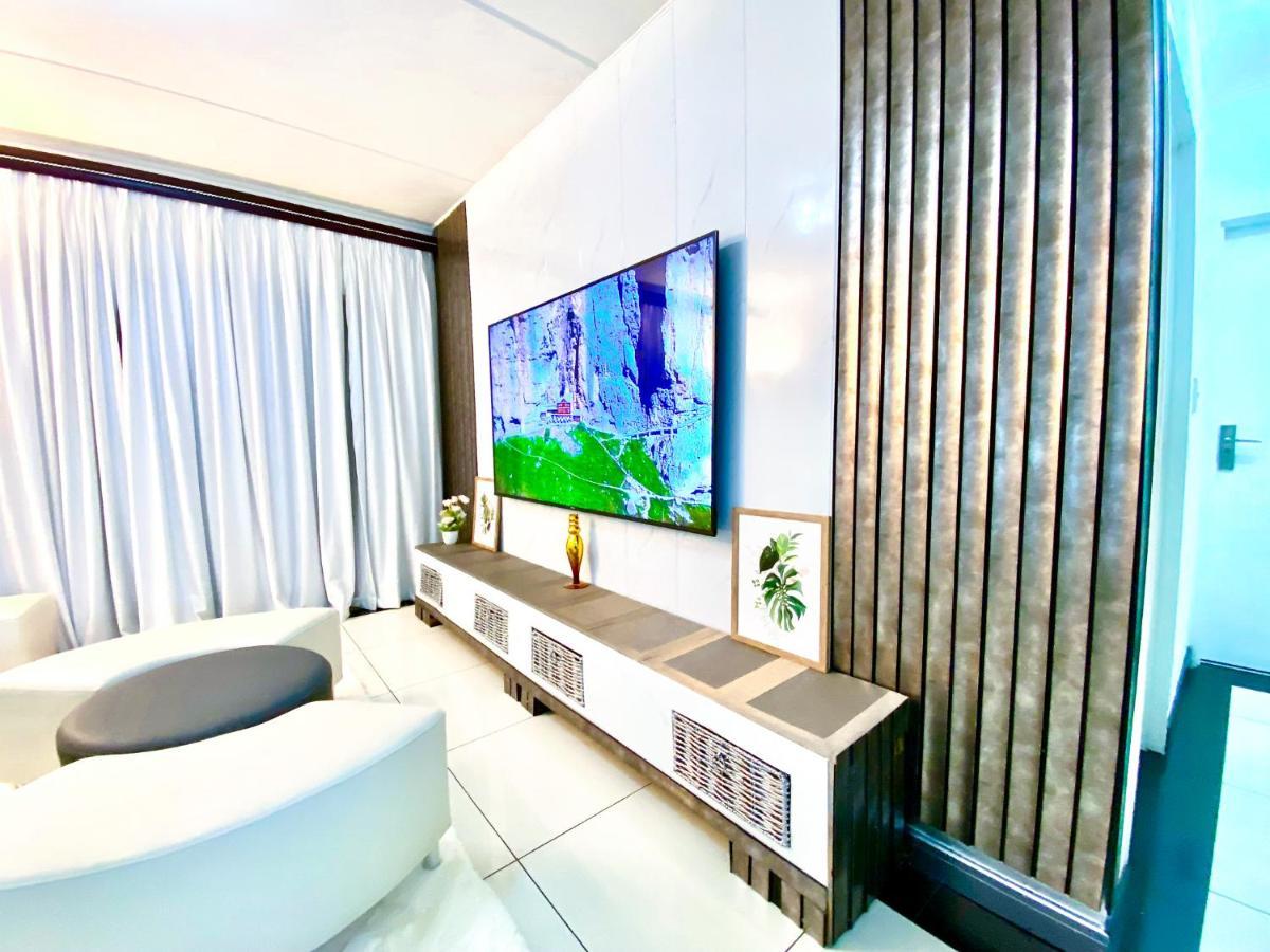 Siena Sun Luxury 5